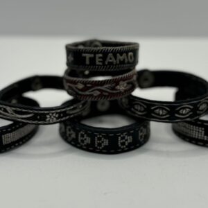 Pulsera Piteada Delgada